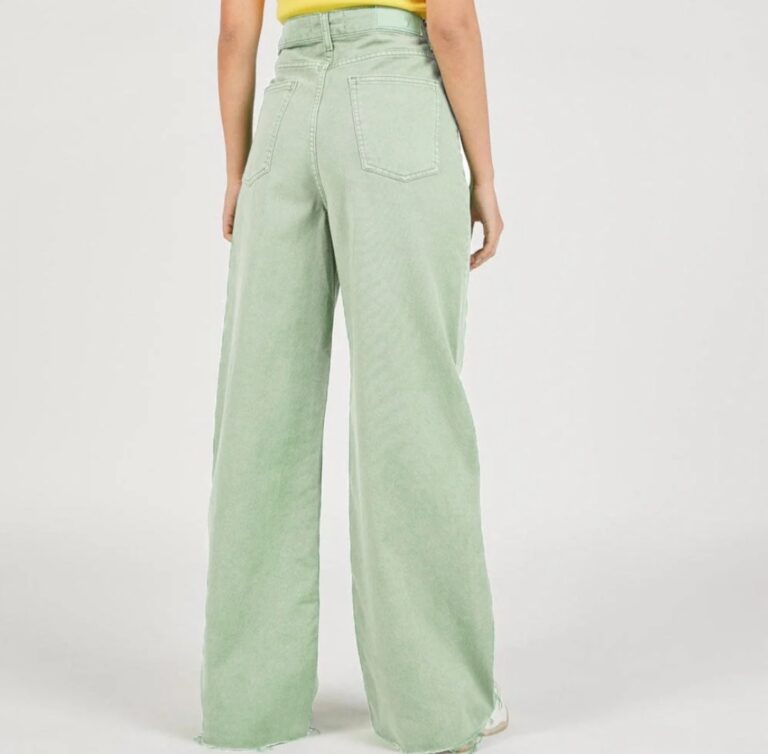 Women Jeans - Image 3